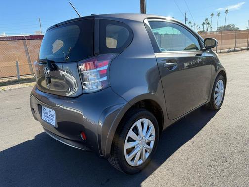 2014 Scion iQ 3-Door Hatchback AT
