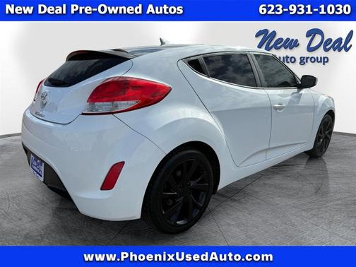 2016 Hyundai Veloster Base