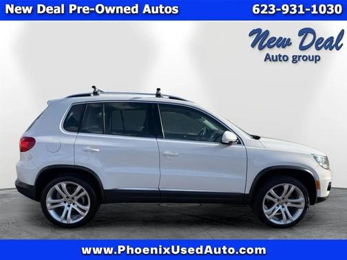 White 2013 Volkswagen Tiguan SEL