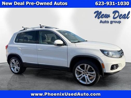 White 2013 Volkswagen Tiguan SEL