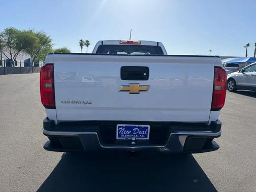 White 2017 Chevrolet Colorado WT