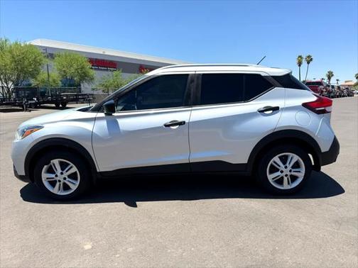 2019 Nissan Kicks SV
