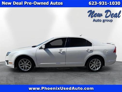 White 2011 Ford Fusion SEL