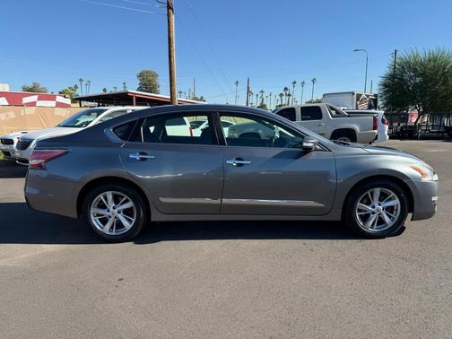 2014 Nissan Altima 2.5 SV