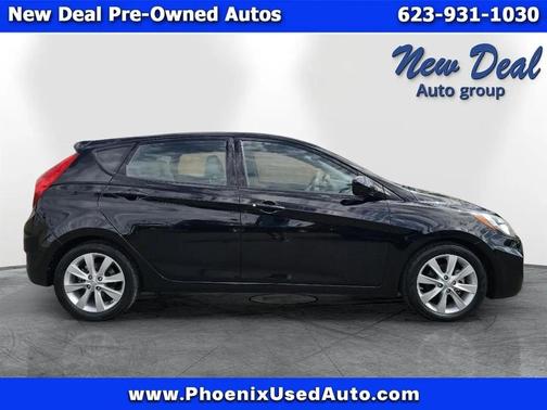2012 Hyundai Accent SE