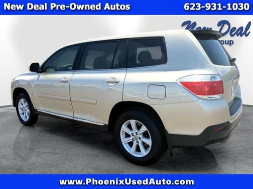 2012 Toyota Highlander SE