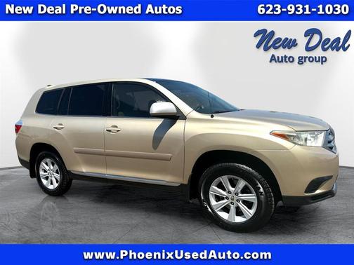 2012 Toyota Highlander SE