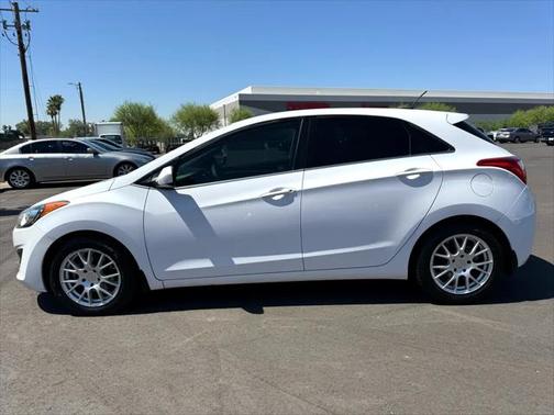 2016 Hyundai Elantra GT Base