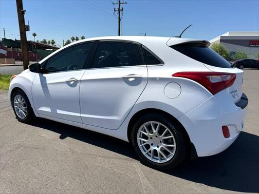 2016 Hyundai Elantra GT Base