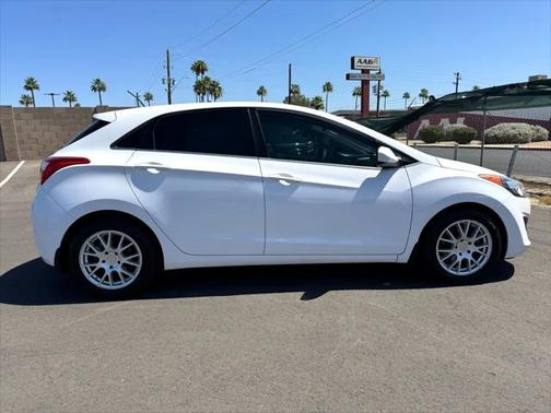 2016 Hyundai Elantra GT Base