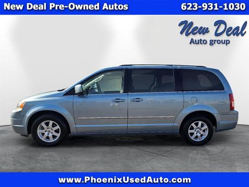 2010 Chrysler Town & Country Touring