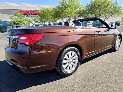 2012 Chrysler 200 Touring