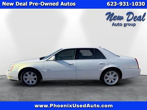 White 2006 Cadillac DTS Base