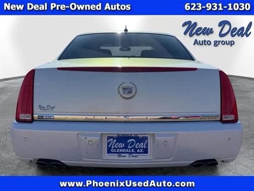 White 2006 Cadillac DTS Base