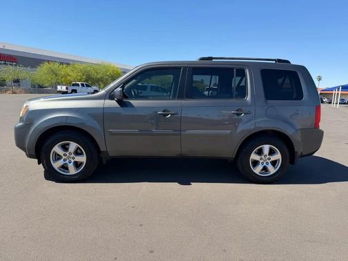 Gray 2009 Honda Pilot EX-L