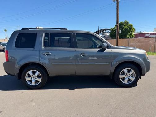 Gray 2009 Honda Pilot EX-L