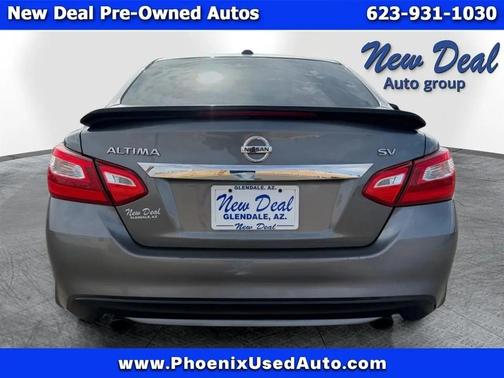 Gray 2016 Nissan Altima 2.5 SR