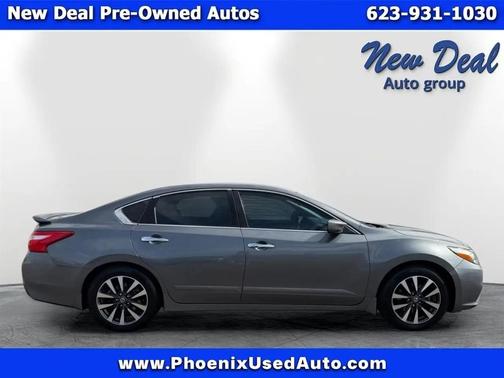 Gray 2016 Nissan Altima 2.5 SR