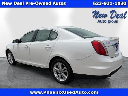 White 2010 Lincoln MKS Base