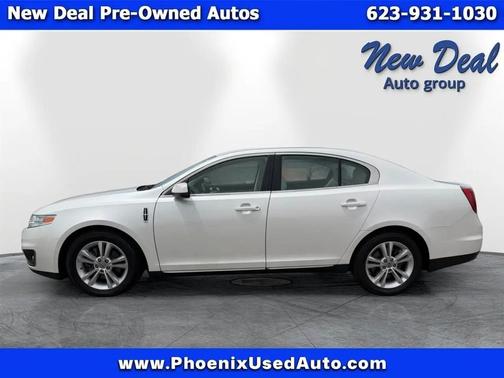 White 2010 Lincoln MKS Base