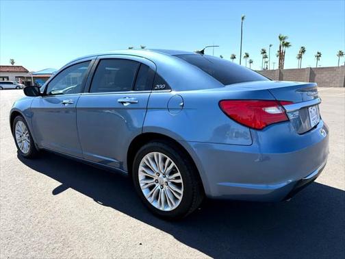 2011 Chrysler 200 Limited