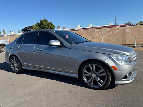 2009 Mercedes-Benz C-Class C300 Luxury Sedan