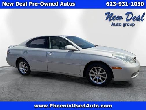 Silver 2004 Lexus ES 330 Base