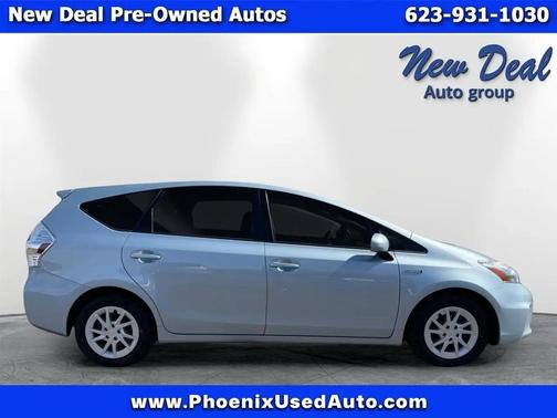 2013 Toyota Prius v Three