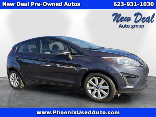2013 Ford Fiesta SE Hatchback