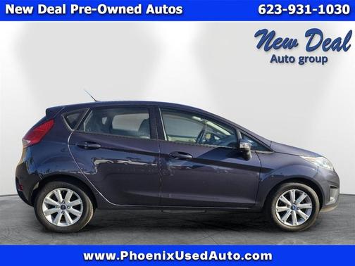 2013 Ford Fiesta SE Hatchback