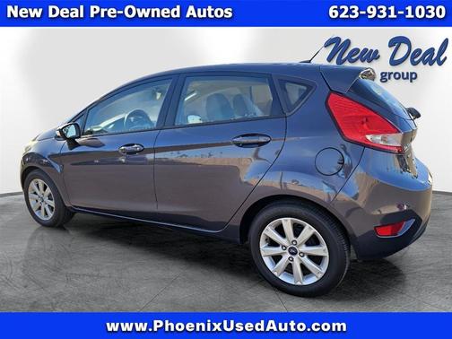 2013 Ford Fiesta SE Hatchback