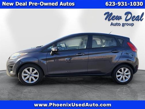2013 Ford Fiesta SE Hatchback