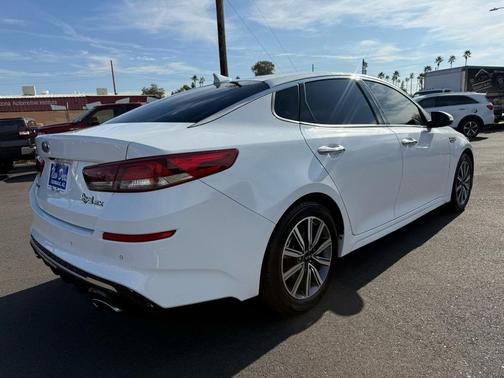 2019 Kia Optima EX