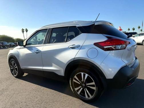 2019 Nissan Kicks SV