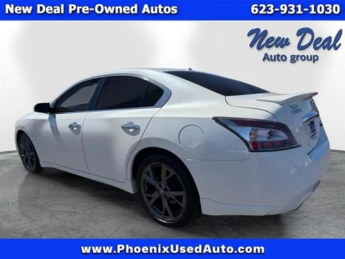 White 2013 Nissan Maxima SV