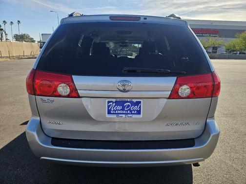 2008 Toyota Sienna LE