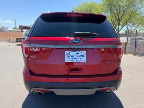Red 2017 Ford Explorer XLT