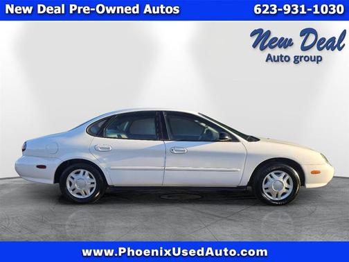 1999 Ford Taurus LX