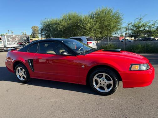 2003 Ford Mustang Base
