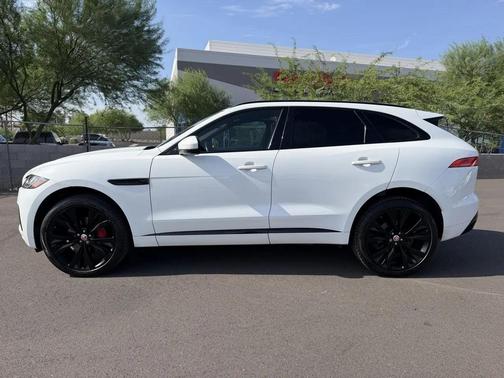 White 2018 Jaguar F-PACE S