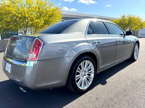 2011 Chrysler 300 Limited