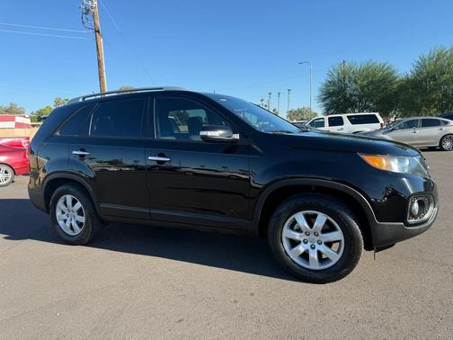 2012 Kia Sorento LX