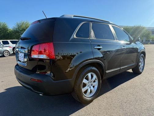 2012 Kia Sorento LX
