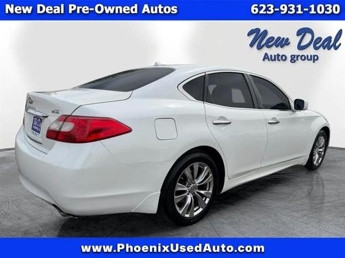 White 2012 INFINITI M56 Base
