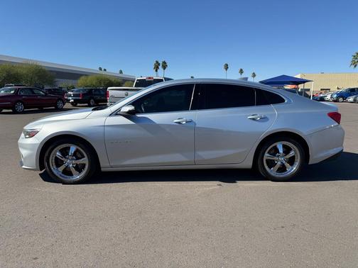 2017 Chevrolet Malibu 1LT