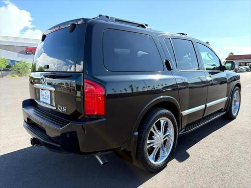 2005 INFINITI QX56 Base
