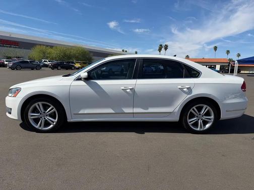 2013 Volkswagen Passat 2.0 TDI SEL Premium