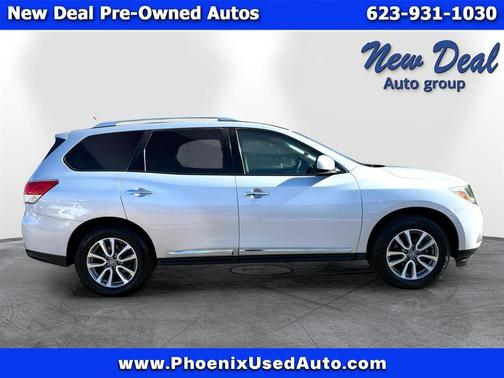 2013 Nissan Pathfinder LE