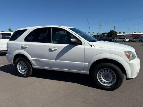 2005 Kia Sorento LX