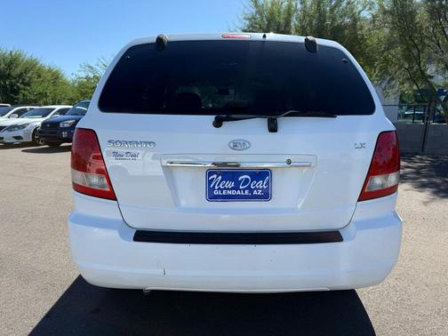 2005 Kia Sorento LX